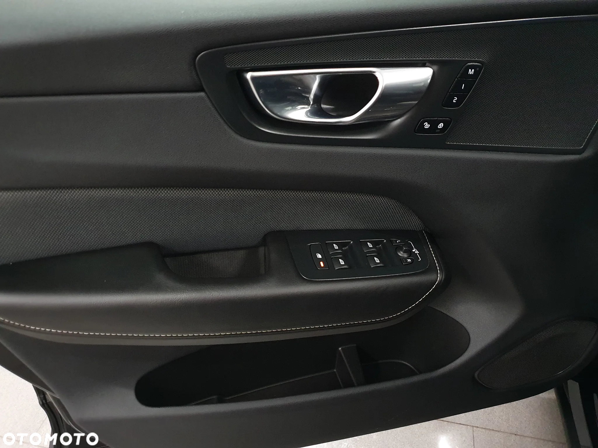 Volvo XC 60 B4 D Geartronic RDesign - 23