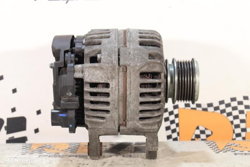 Alternador Volkswagen Golf Iv (1J1)  038903023L / 012432500 / 038 903 - 6