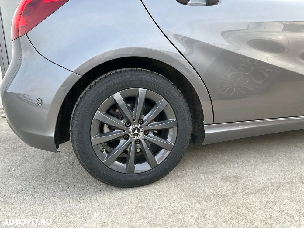 Mercedes-Benz A 180 d 7G DCT - 15