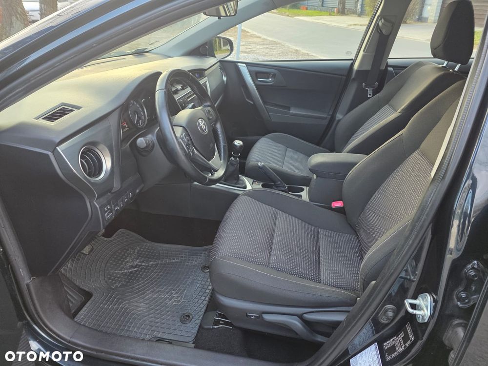 Toyota Auris 1.6 Comfort - 14