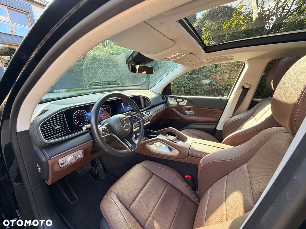 Mercedes-Benz GLE 300 d 4Matic 9G-TRONIC AMG Line Advanced Plus - 12