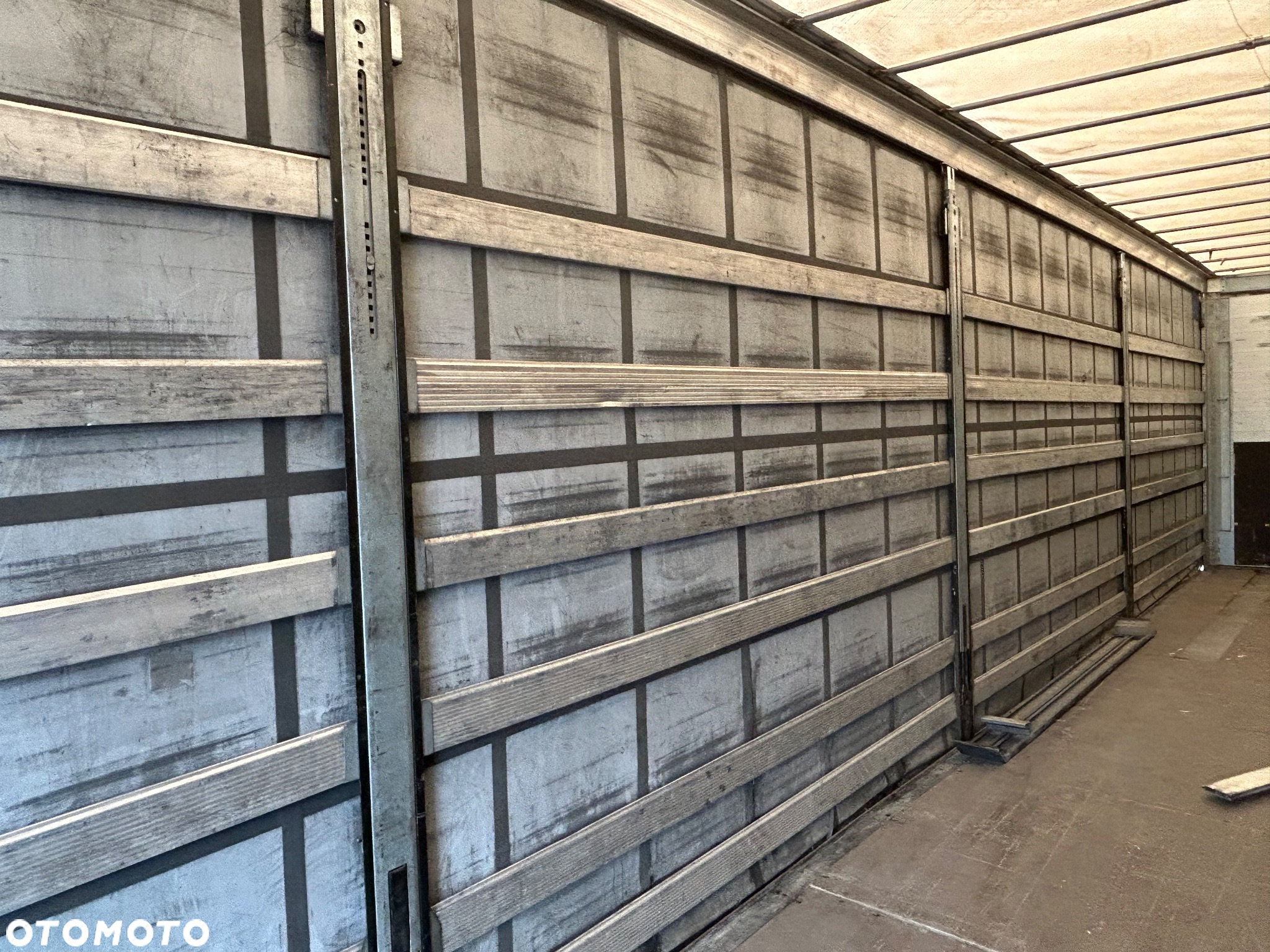 Kompletna zabudowa SCHMITZ CARGOBULL 18/19 rok mega - 4