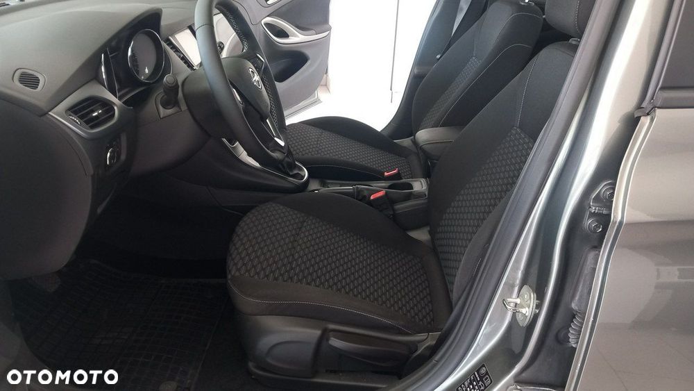 Opel Astra 1.4 T Enjoy - 9