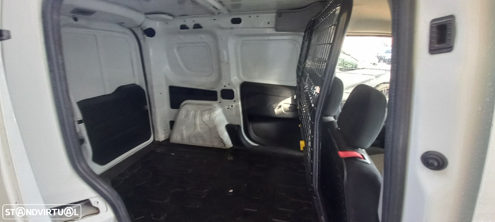 Fiat Doblo Dobló Cargo 1.3 Mj Easy 3l - 16