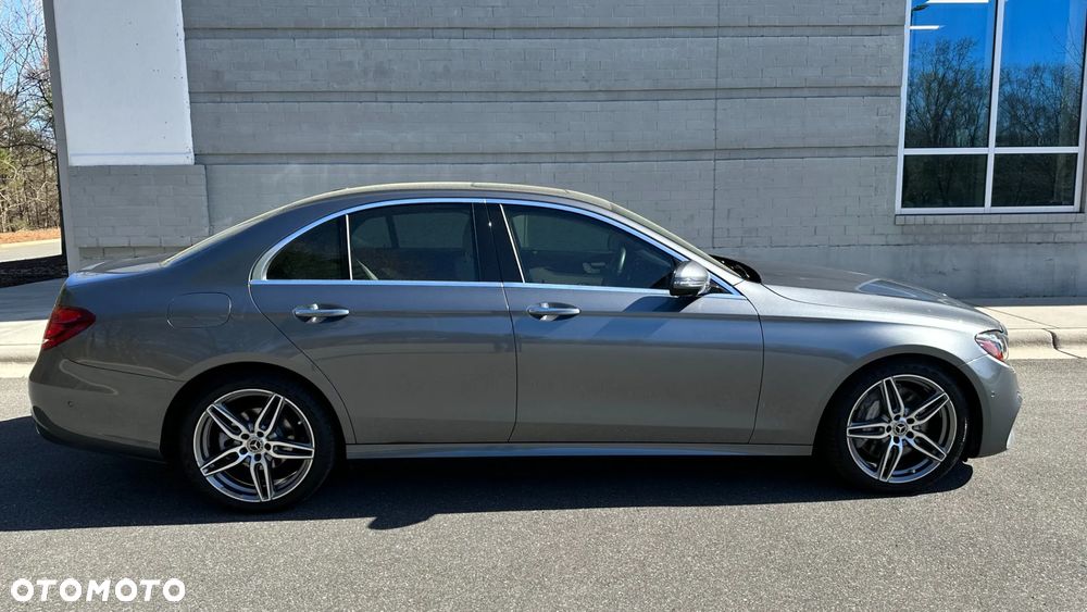 Mercedes-Benz Klasa E - 3