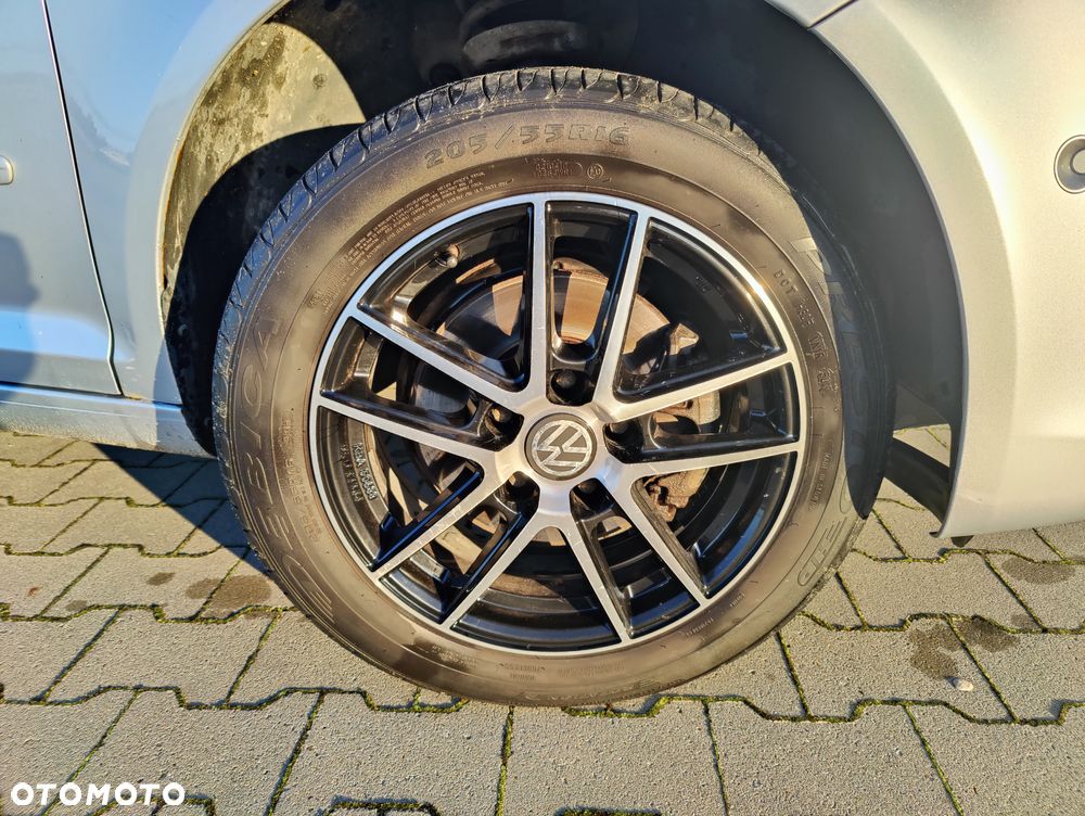 Volkswagen Golf Plus 1.6 TDI DPF Team - 17