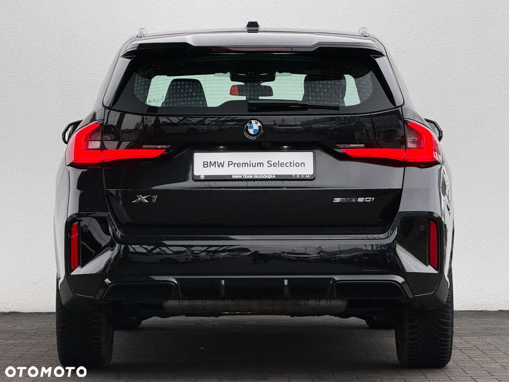 BMW X1 sDrive18i M Sport - 5