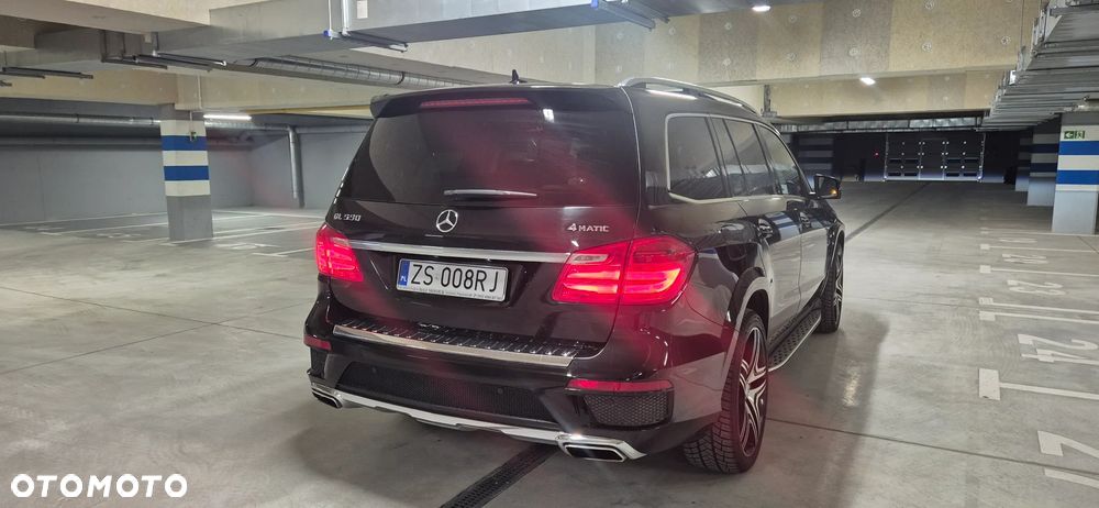 Mercedes-Benz GL 500 4Matic (BlueEFFICIENCY) 7G-TRONIC - 5