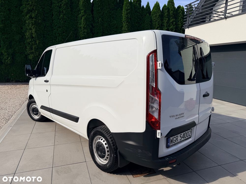 Ford Transit Custom - 8