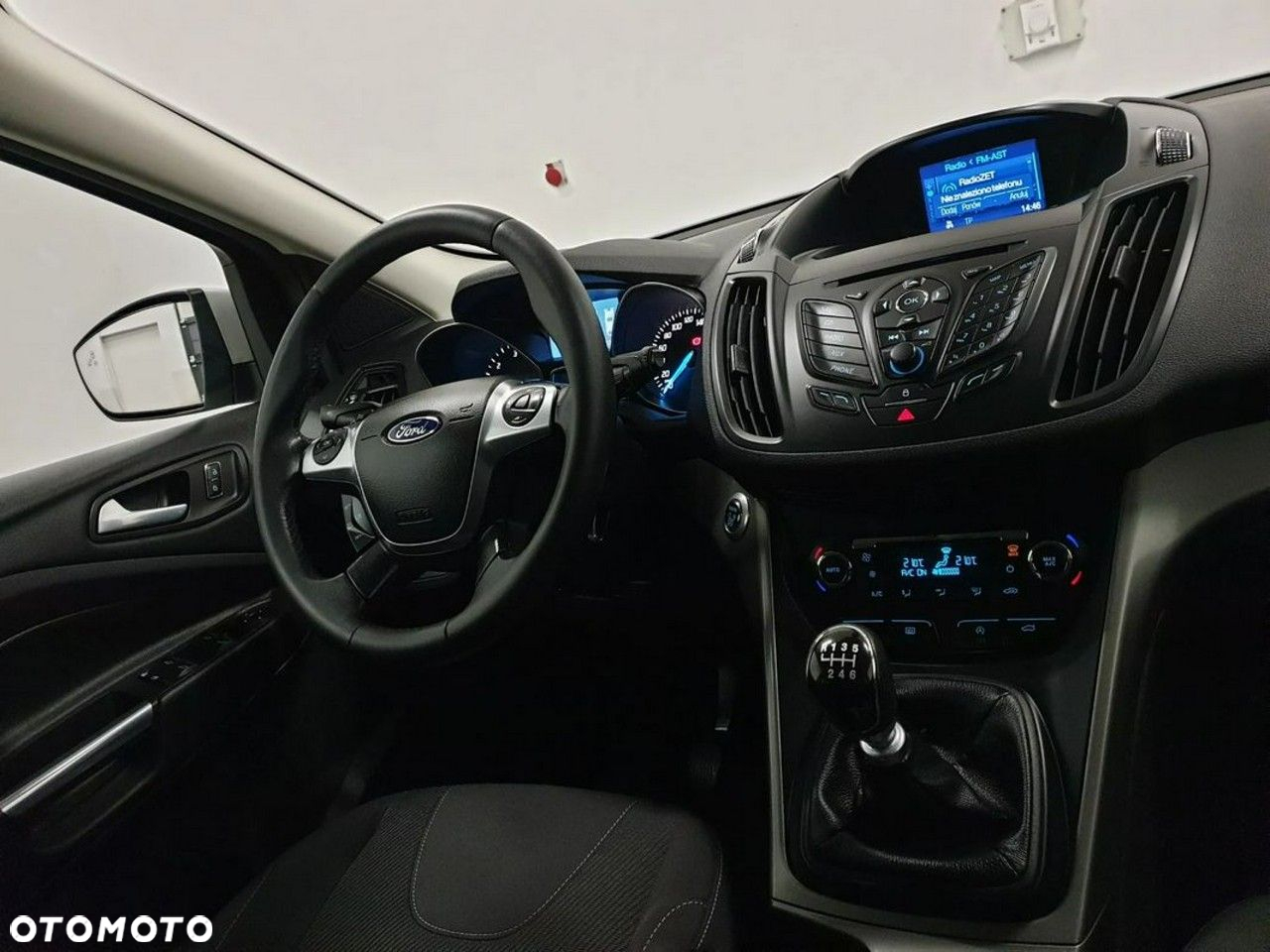 Ford Kuga 2.0 TDCi AWD Titanium - 37