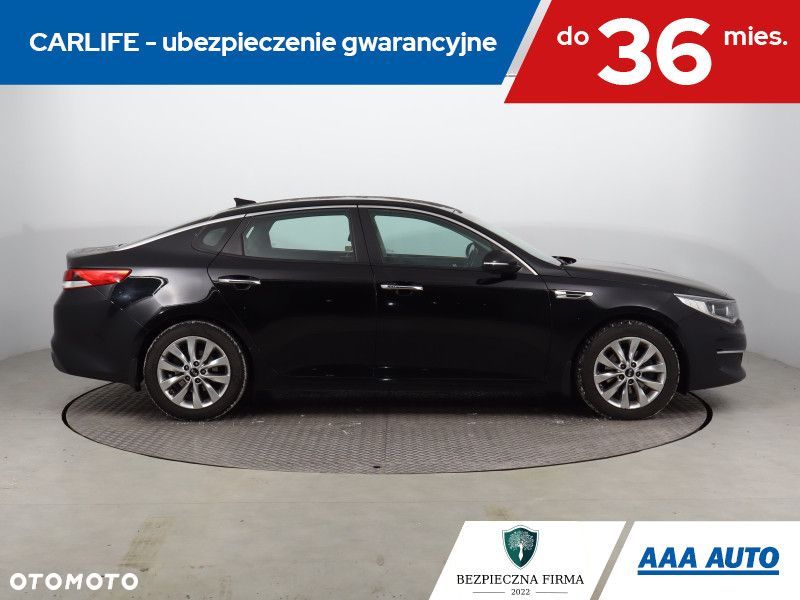 Kia Optima - 8