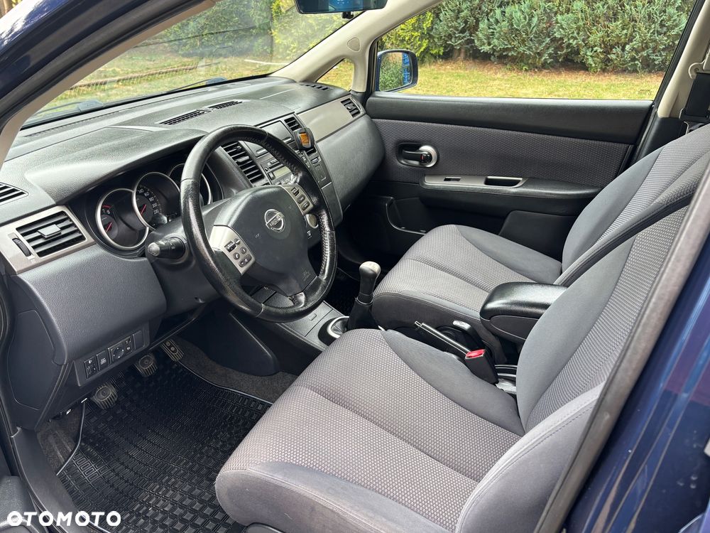 Nissan Tiida - 31