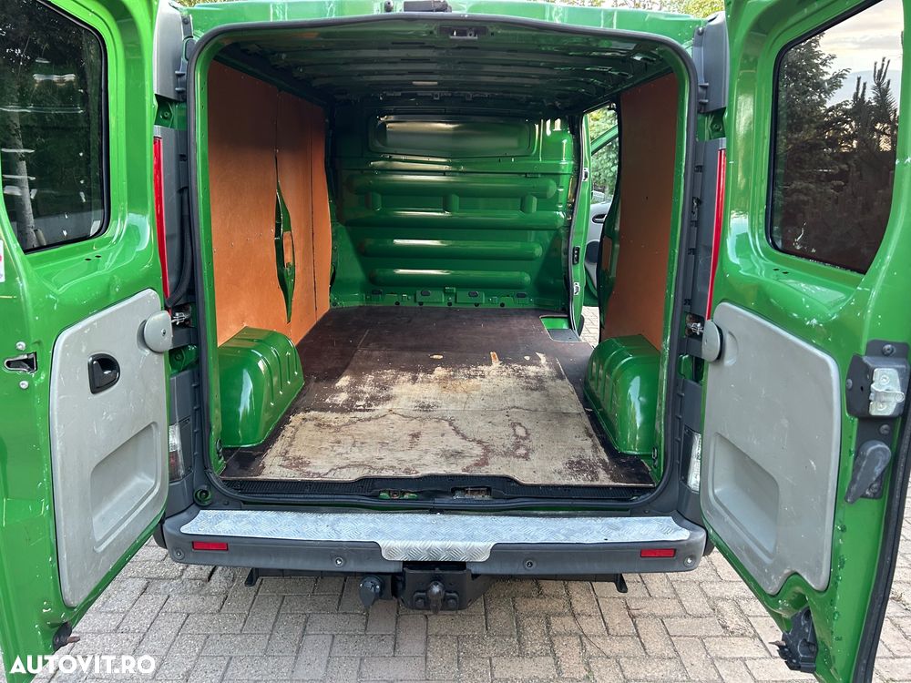 Renault Trafic - 22