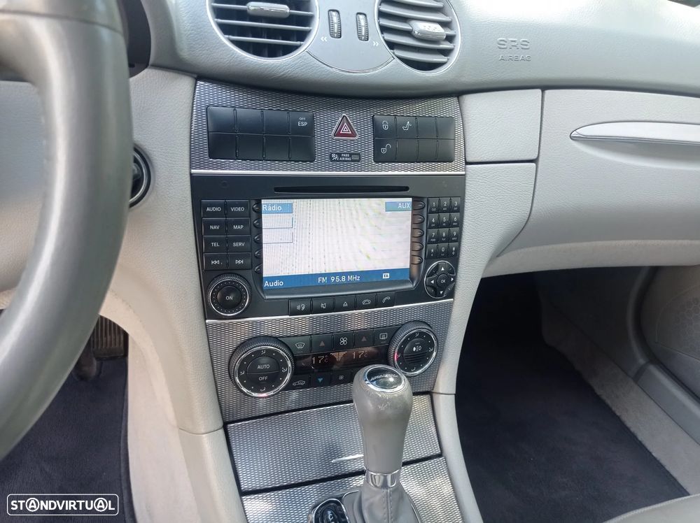 Mercedes-Benz CLK 270 - 13