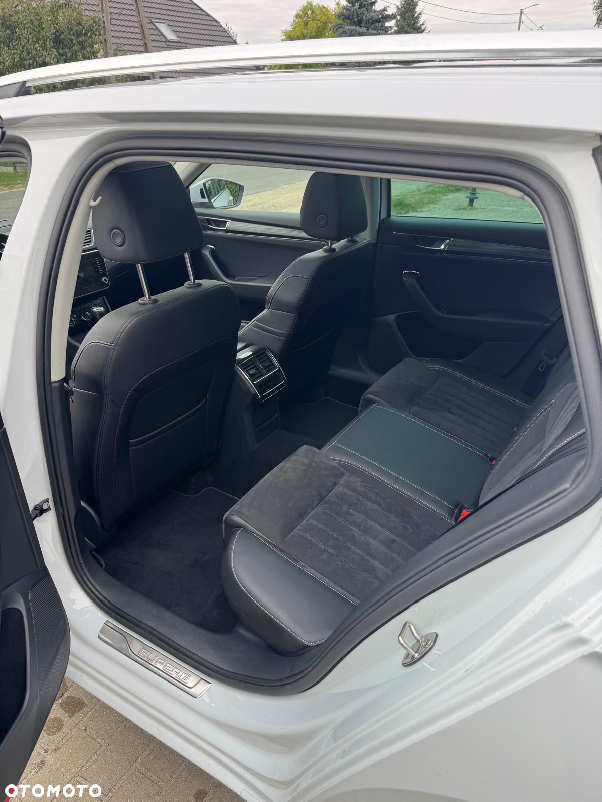 Skoda Superb 1.4 TSI Plug-In Hybrid Sportline DSG - 17
