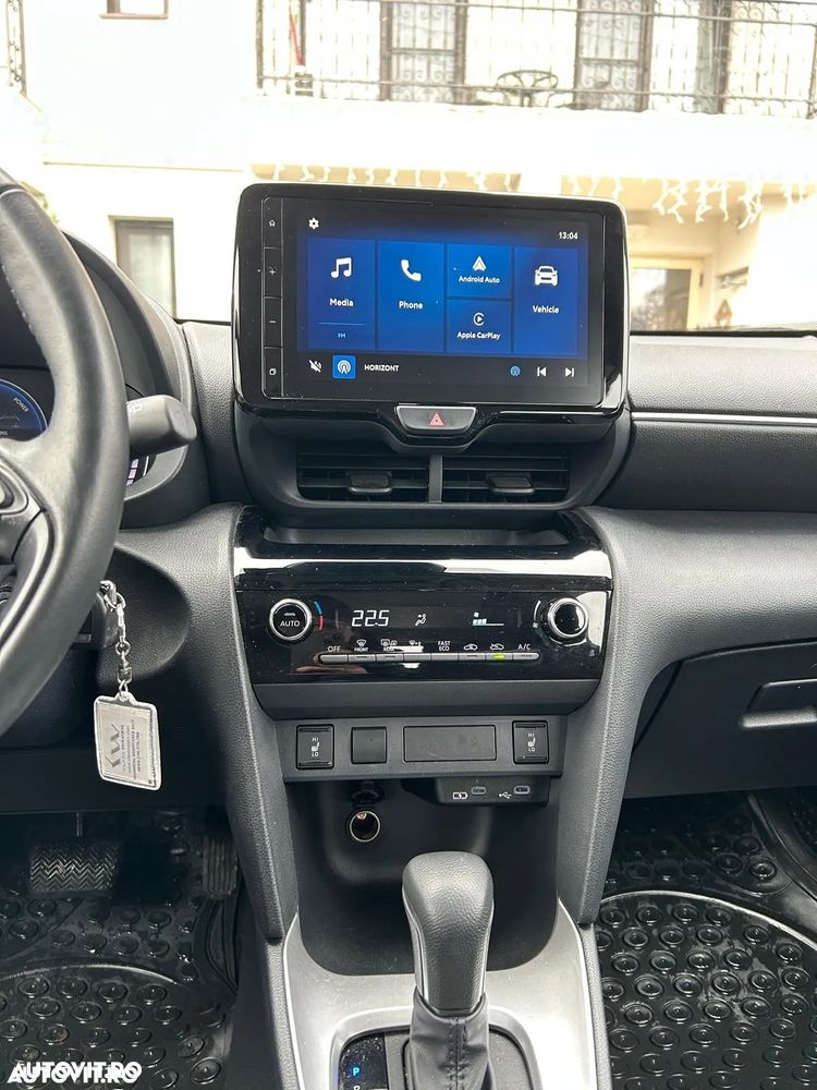 Toyota Yaris Cross 1.5 VVT-i HSD 116 4x2 HEV Business - 10