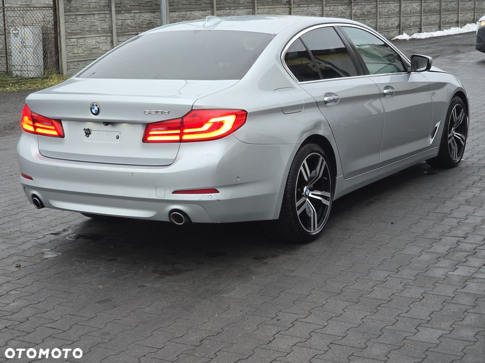 BMW Seria 5 520d - 4