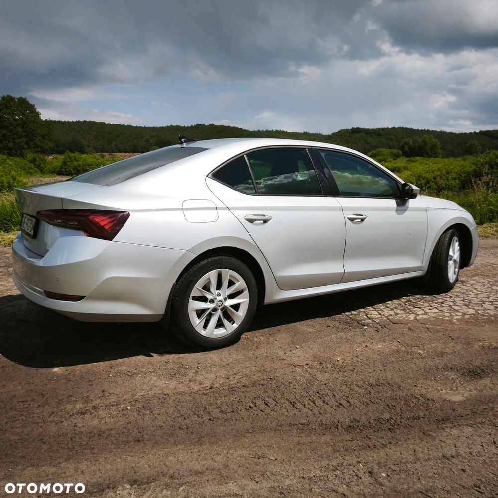 Skoda Octavia 1.5 TSI ACT Ambition - 5