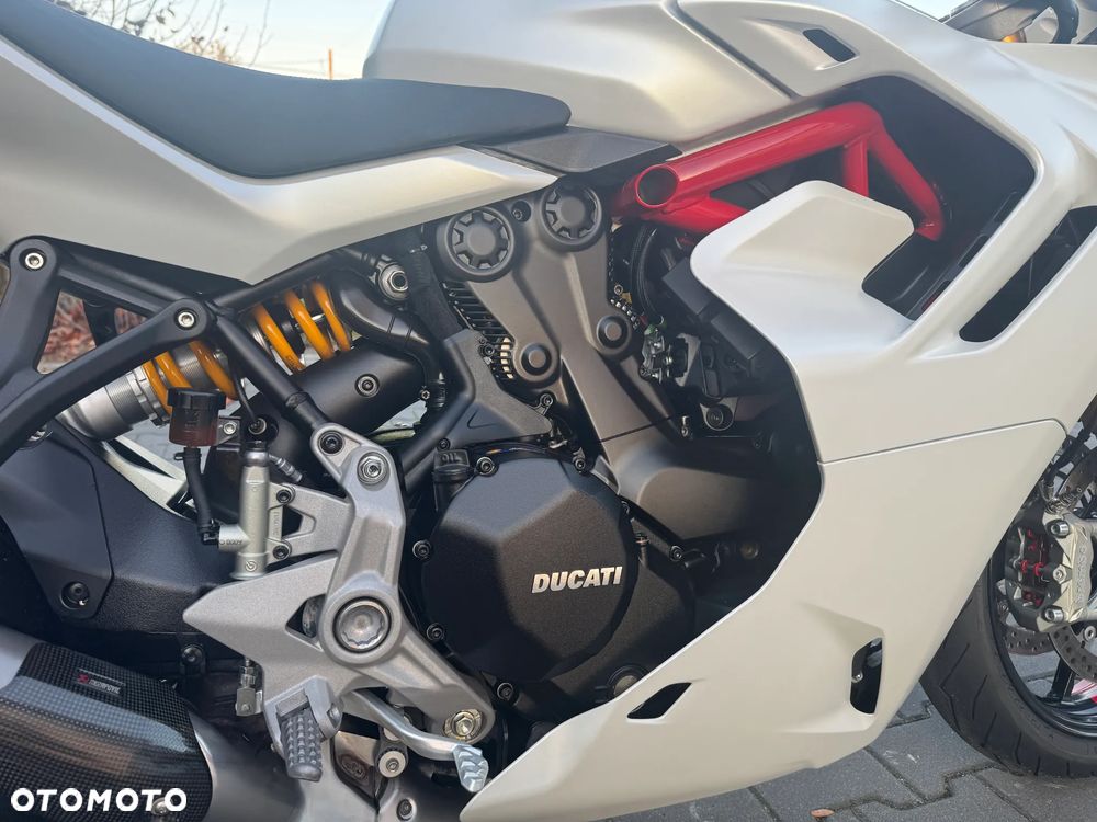 Ducati SuperSport - 21