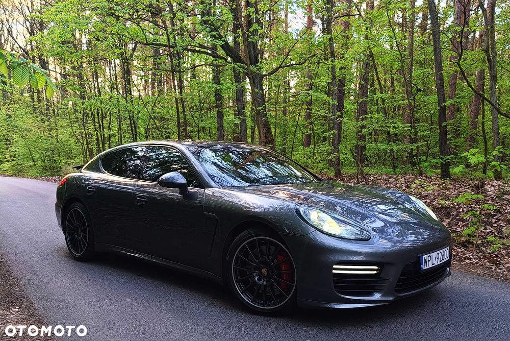 Porsche Panamera - 6