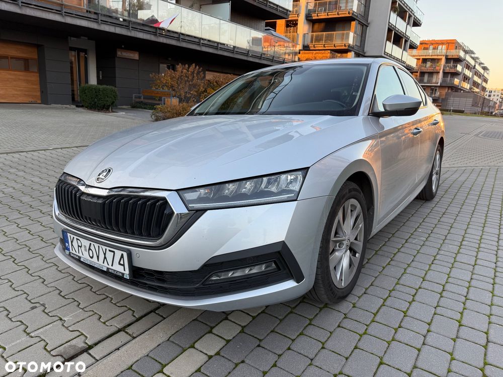 Skoda Octavia ver-2-0-tdi-ambition - 4