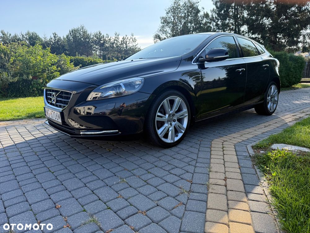 Volvo V40 D3 Momentum - 2