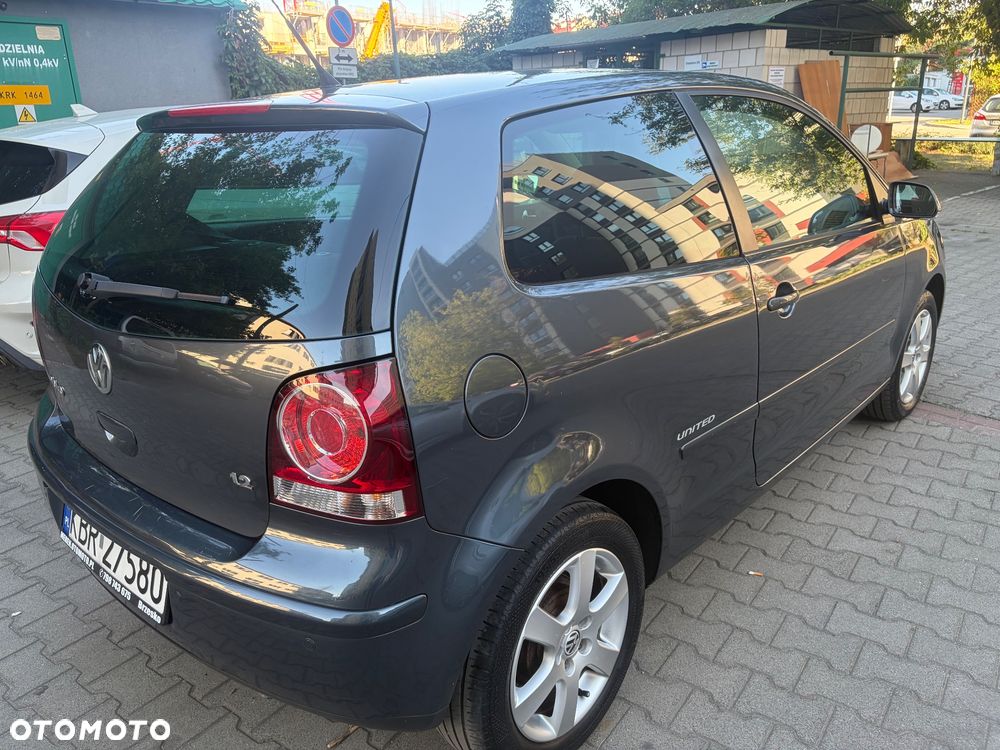 Volkswagen Polo 1.2 Blue Motion Technology Team - 24