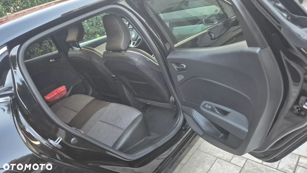 Renault Clio 1.6 E-TECH Techno - 16