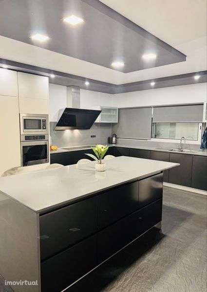 Arrenda-se casa de luxo ja mobiliada - Grande imagem: 3/8