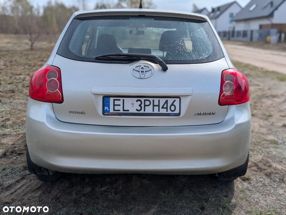 Toyota Auris 1.4 VVT-i Luna - 6