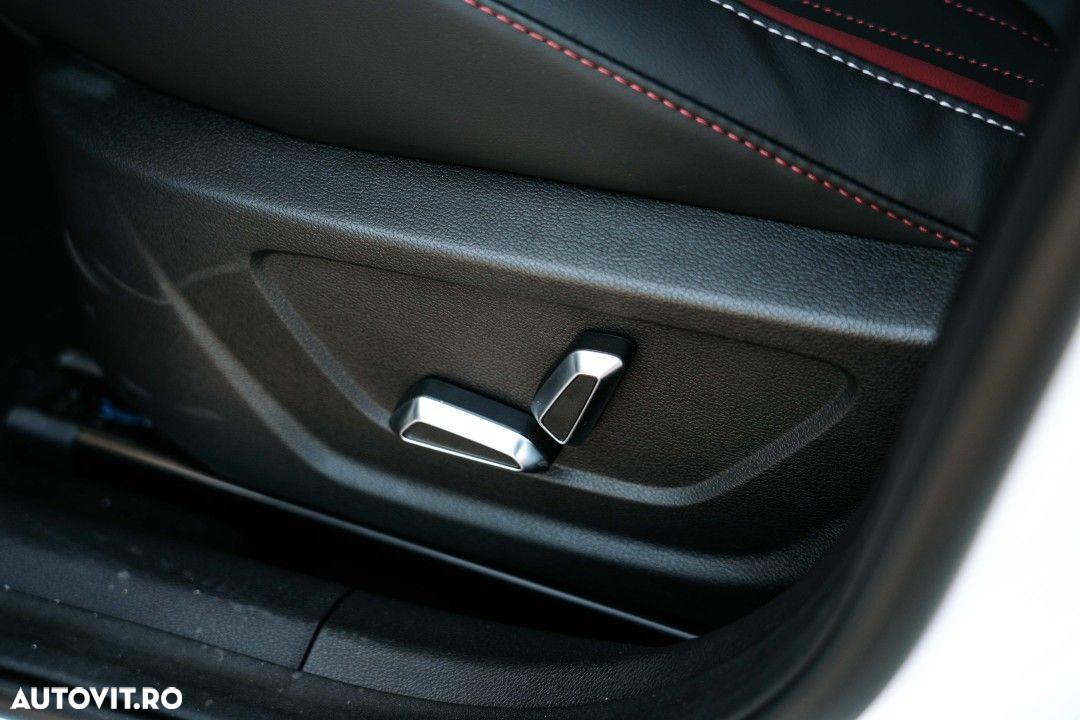 Geely Coolray - 12