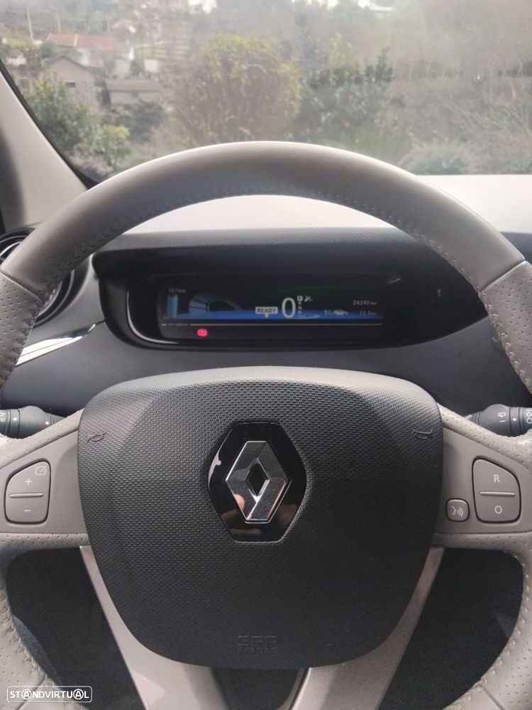 Renault Zoe (c/ Bateria) Life 40 - 12