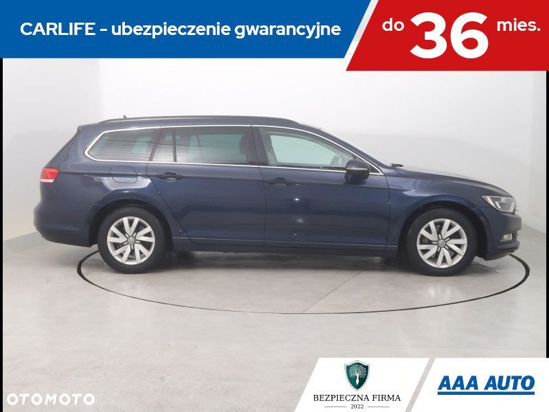 Volkswagen Passat Variant - 7