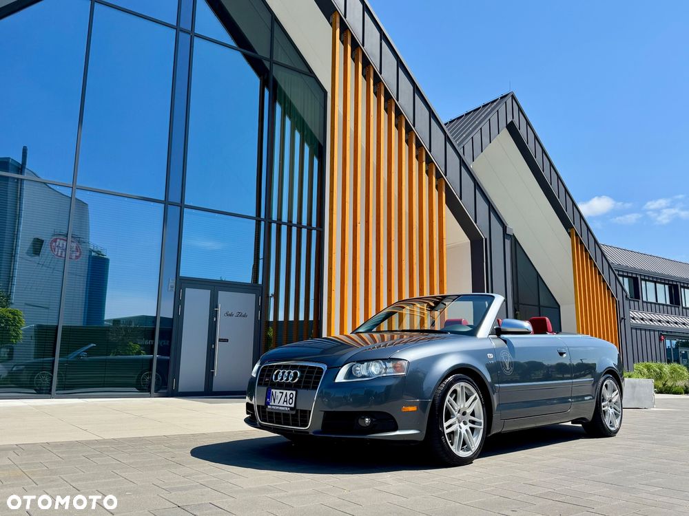Audi S4 Cabrio tiptronic - 32