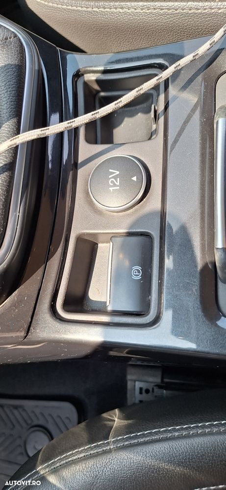 Ford Kuga 1.5 EcoBoost 2WD Titanium - 22