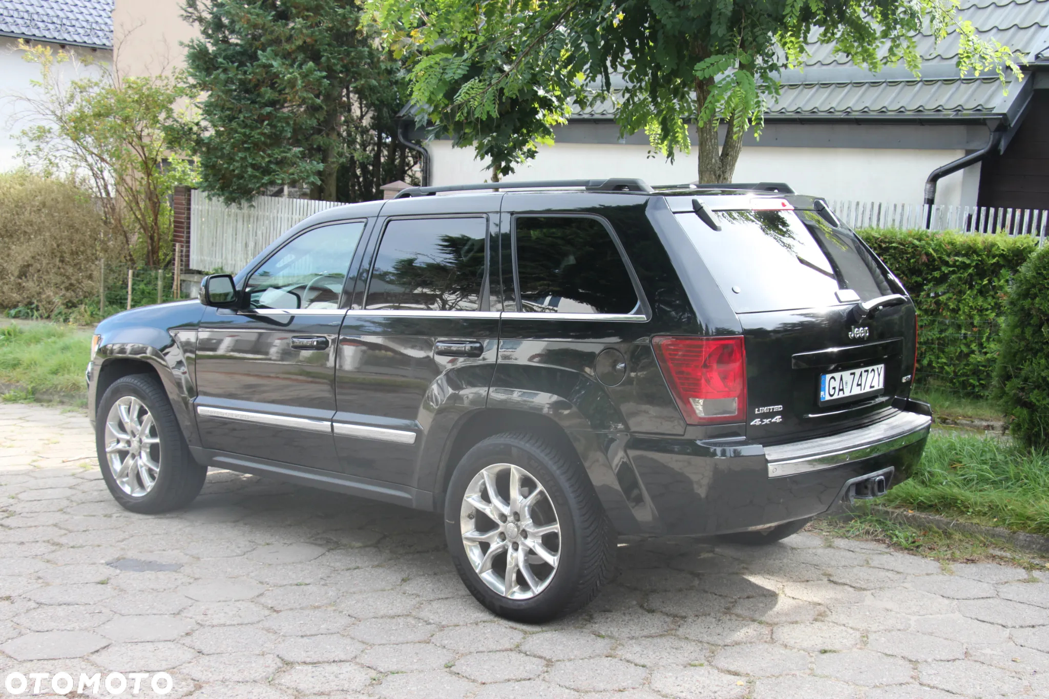 Jeep Grand Cherokee - 15