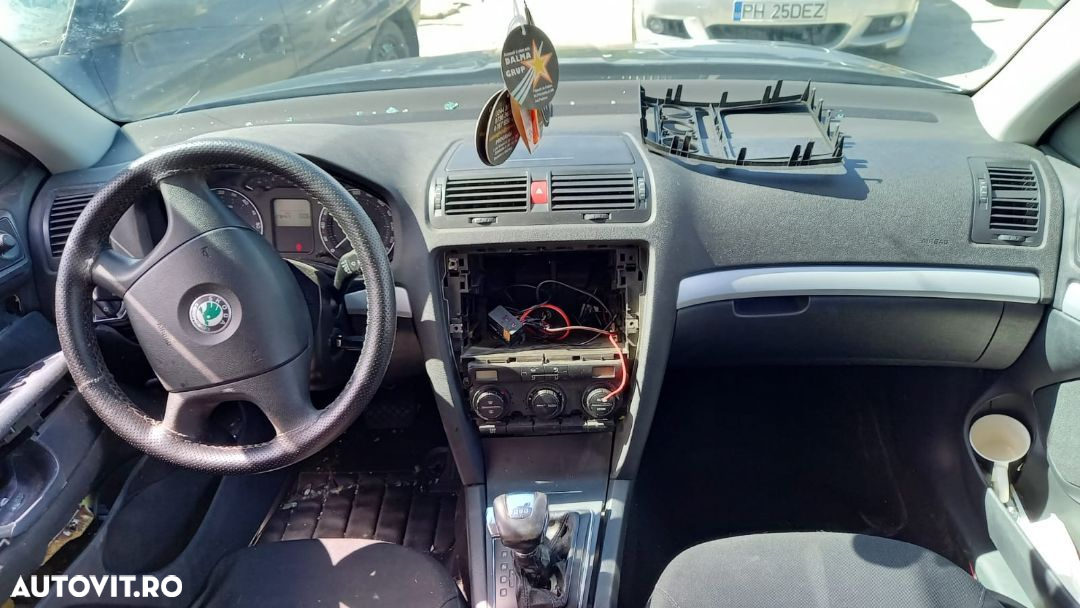 Dezmembrari Skoda Octavia II break 1.9,tdi BLS cutie automata DSG - 7