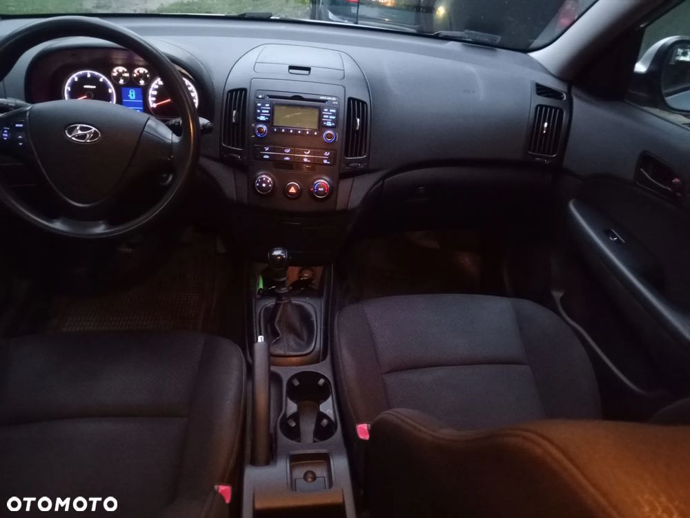 Hyundai i30 1.6 CRDi Classic - 6