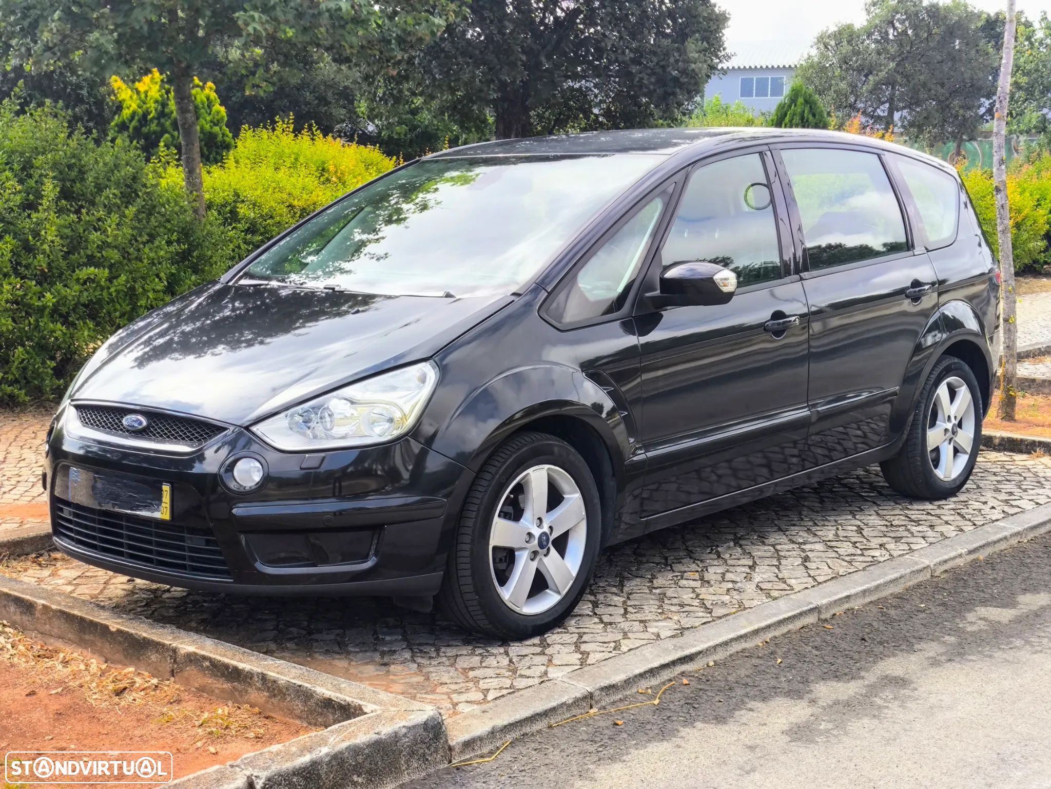 Ford S-Max 1.8 TDCi Titanium 7L - 1
