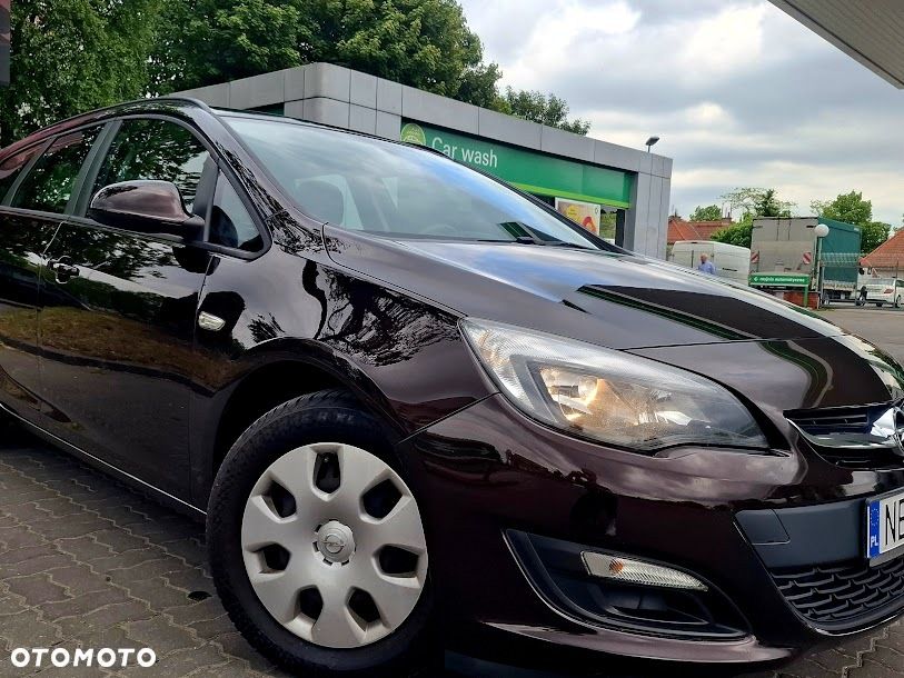 Opel Astra 1.4 T Cosmo - 4