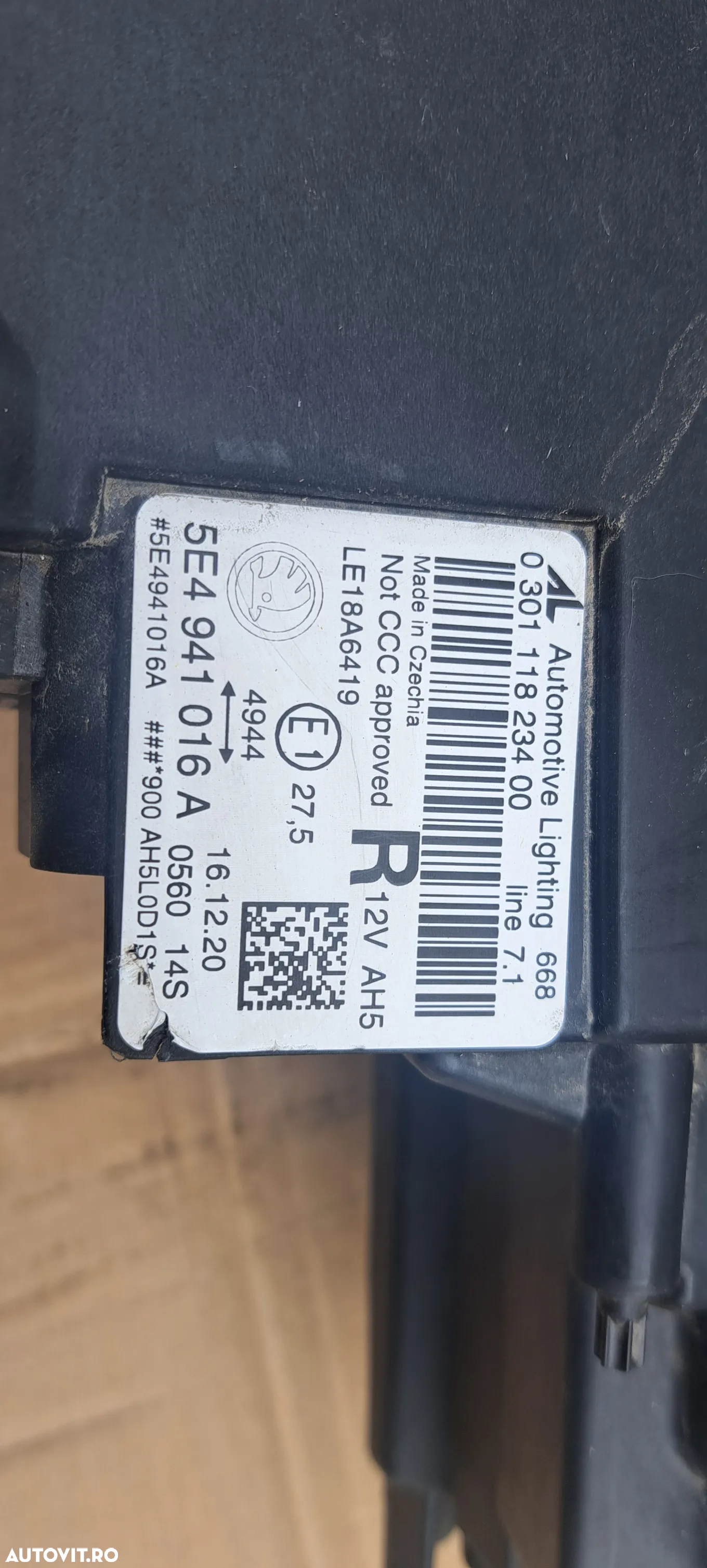 Far dreapta Skoda Octavia 4 Full led - 3