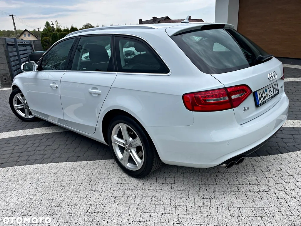 Audi A4 Avant 2.0 TDI DPF multitronic Ambiente - 16