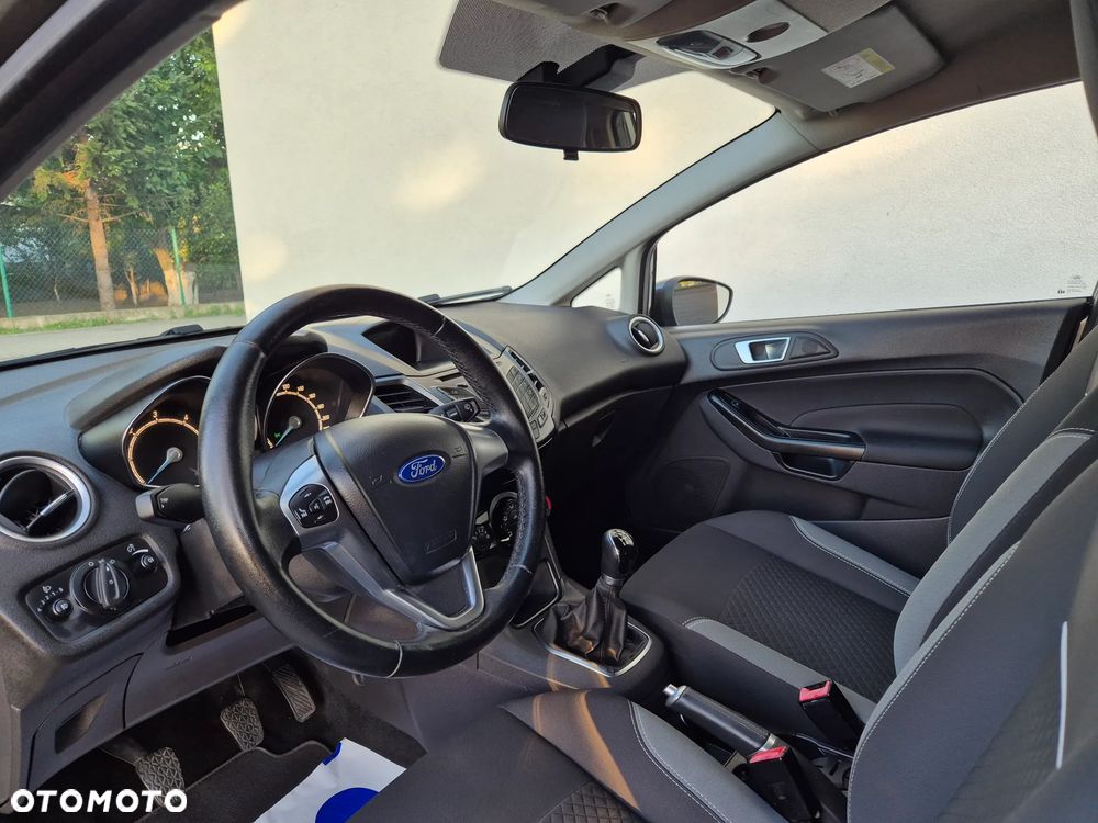 Ford Fiesta - 13