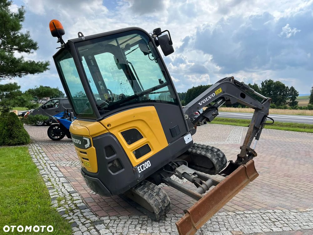 Volvo EC20D - 15