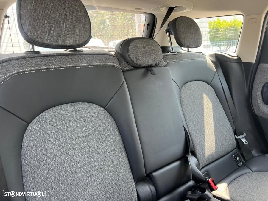 MINI Countryman Cooper SE Premium Essential Auto - 12