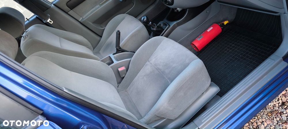 Chevrolet Nubira - 23