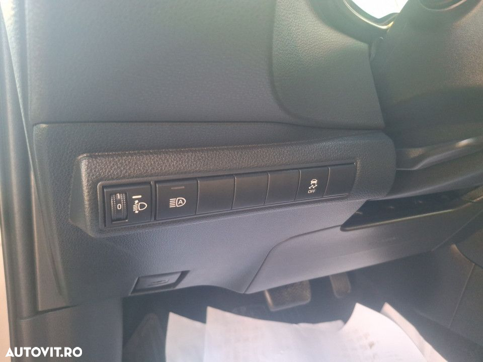 Toyota Corolla - 20