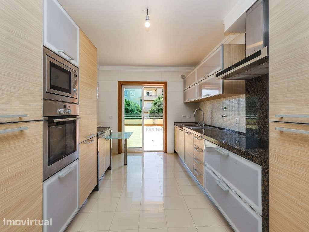 Excepcional T3 Duplex com vista para o rio Tejo - Grande imagem: 3/37