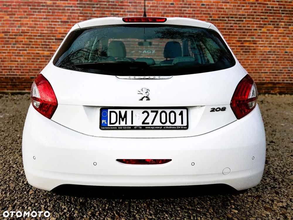 Peugeot 208 - 26