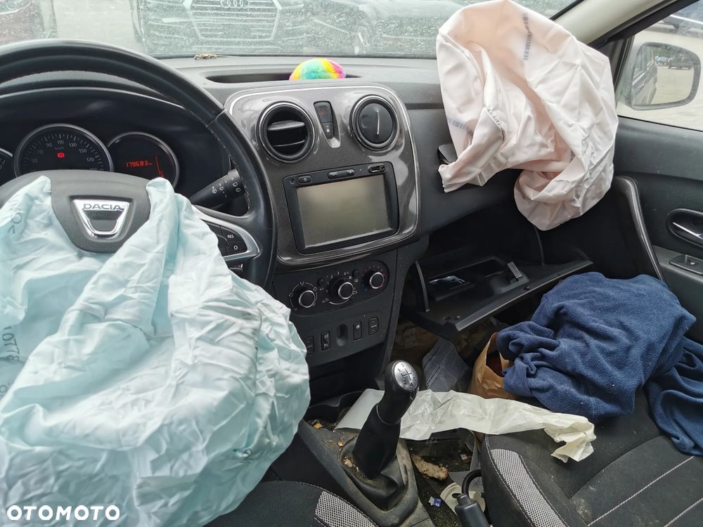 Dacia Sandero 1.5 dCi Laureate - 5